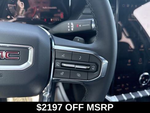 New 2026 GMC Acadia Elevation w/ Elevation Premium Package AWD/4WD image 38