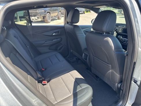 New 2025 Buick Envista Sport Touring w/ Convenience II Package image 18