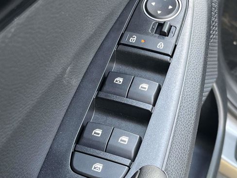 New 2026 Kia Seltos S FWD image 20