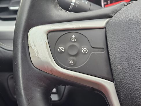 Used 2017 GMC Acadia SLT FWD image 23