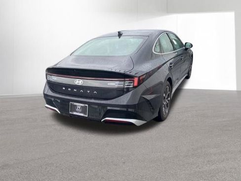 Used 2024 Hyundai Sonata SEL FWD image 6