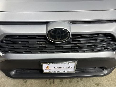 Used 2024 Toyota RAV4 LE AWD/4WD image 24