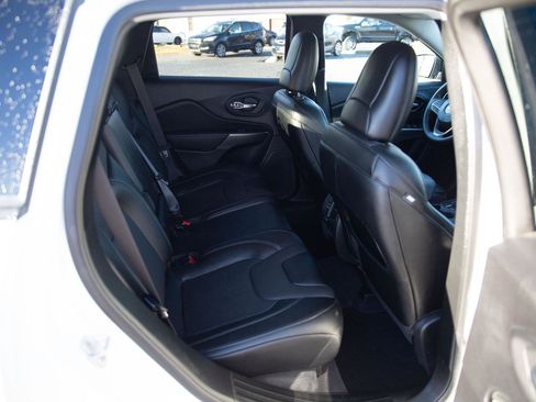 Used 2022 Jeep Cherokee Latitude Lux image 23