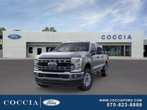 New 2026 Ford F250 XLT w/ FX4 Off-Road Package AWD/4WD image 2