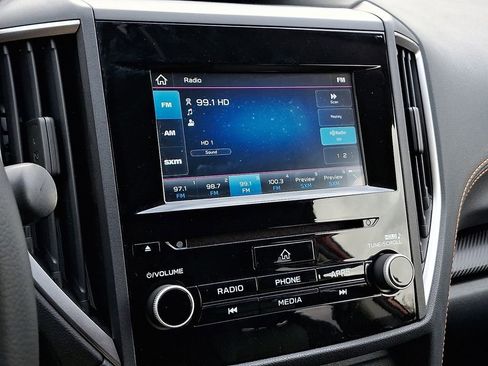 Used 2022 Subaru Crosstrek 2.0i Premium image 14