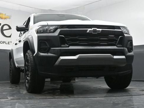 New 2026 Chevrolet Colorado Trail Boss AWD/4WD image 3