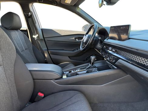 Used 2024 Honda Accord Sport image 14