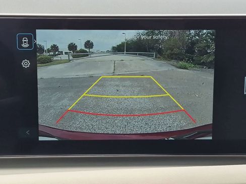 Used 2025 Hyundai Tucson SEL FWD image 14