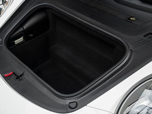 Used 2018 Porsche 911 Carrera image 39