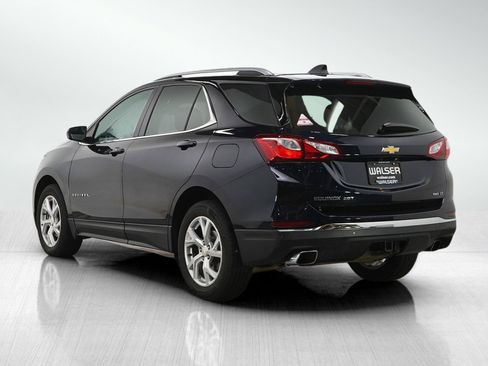 Used 2020 Chevrolet Equinox LT image 3