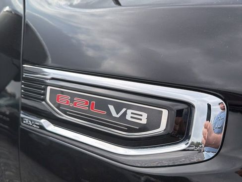 Used 2024 GMC Sierra 1500 SLT w/ SLT Premium Plus Package image 40