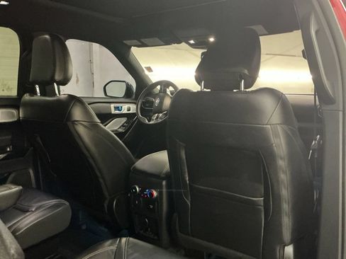Used 2024 Ford Explorer ST w/ Equipment Group 401A AWD/4WD image 34