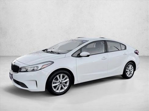 Used 2017 Kia Forte LX w/ LX Popular Package image 1