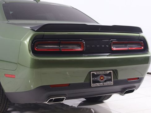 Used 2023 Dodge Challenger SXT w/ Plus Package RWD image 25