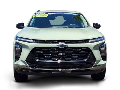 Used 2025 Chevrolet Trax ACTIV w/ Driver Confidence Package FWD image 7