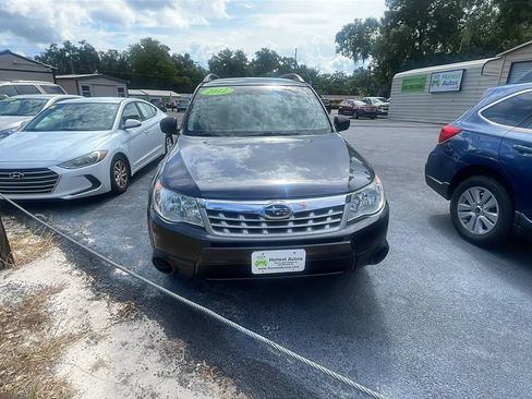 Used 2012 Subaru Forester 2.5X w/ Popular Pkg 1 AWD/4WD image 2