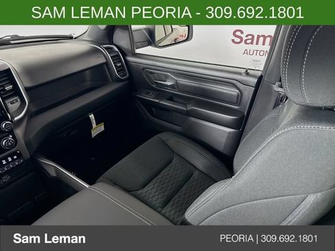 New 2026 RAM 1500 Express AWD/4WD image 21