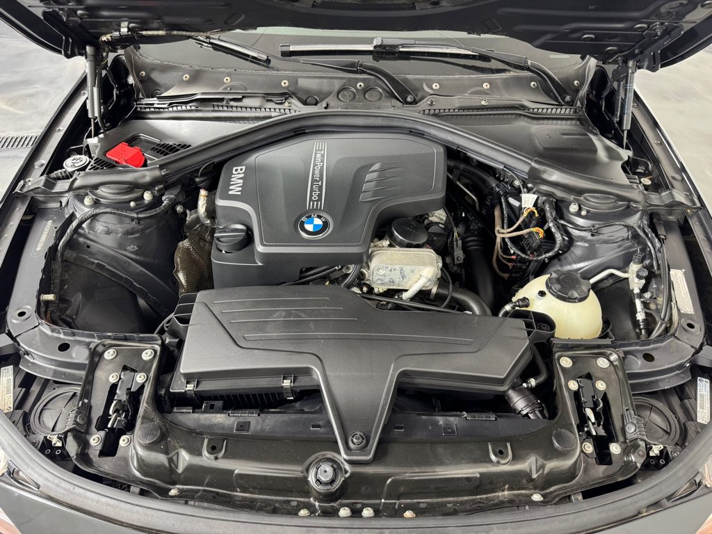 Used 2013 BMW 328i xDrive Sedan AWD/4WD image 25