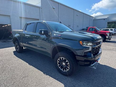 Used 2025 Chevrolet Silverado 1500 ZR2 AWD/4WD image 7
