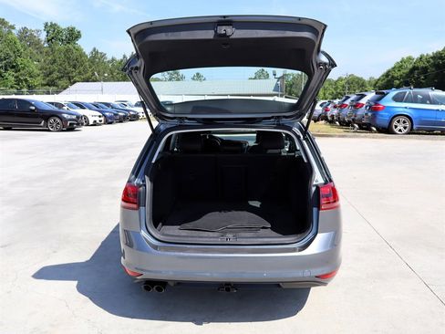 Used 2015 Volkswagen Golf TDI S FWD image 35