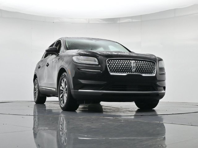 Used 2023 Lincoln Nautilus Reserve FWD image 30