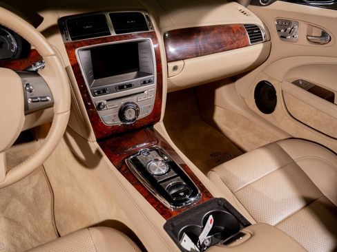 Used 2010 Jaguar XK Convertible RWD image 20