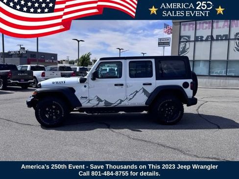 Used 2023 Jeep Wrangler Unlimited w/ Cold Weather Group AWD/4WD image 2