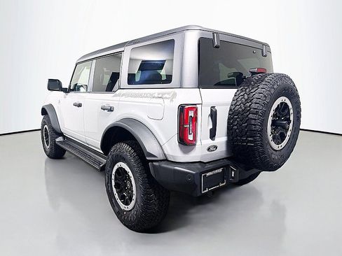New 2026 Ford Bronco Outer Banks w/ Sasquatch Package AWD/4WD image 5