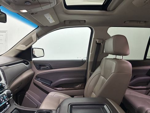 Used 2020 Chevrolet Tahoe LT image 35