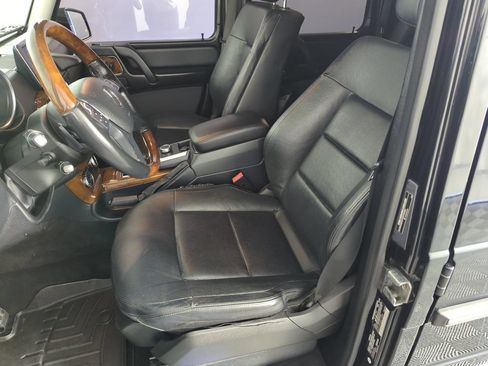 Used 2013 Mercedes-Benz G 550 image 11