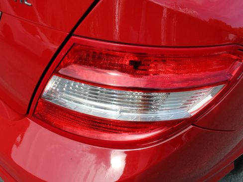 Used 2009 Mercedes-Benz C 300 4MATIC Sedan image 26