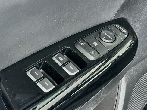 Used 2022 Kia Sportage Nightfall Edition w/ Nighfall AWD Premium Package image 17