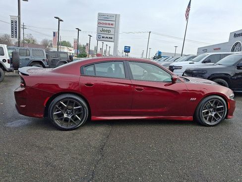 Certified 2019 Dodge Charger Scat Pack w/ Plus Group image 13