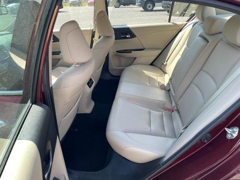 Used 2017 Honda Accord EX-L image 25