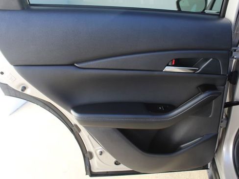 Certified 2024 MAZDA CX-30 AWD 2.5 S w/ Preferred Package image 33