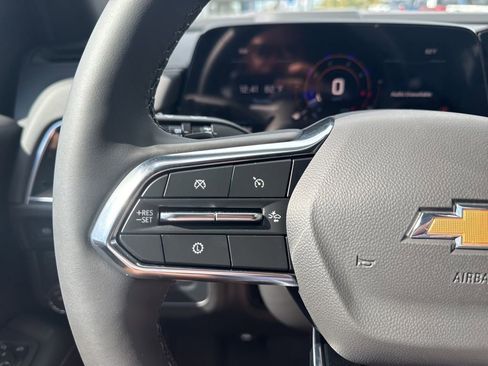 New 2026 Chevrolet Suburban Premier image 10