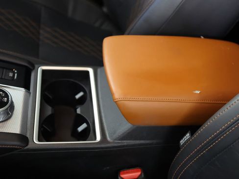 Used 2022 Mitsubishi Outlander SEL image 36