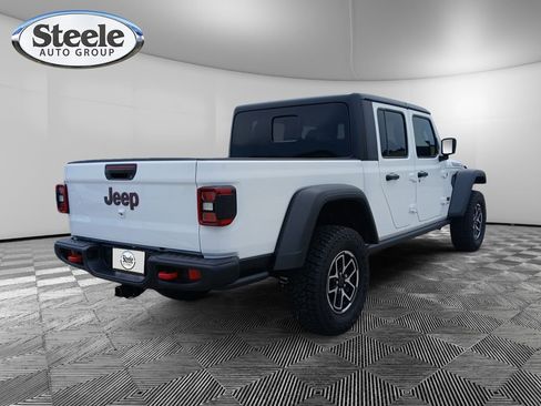 New 2025 Jeep Gladiator Rubicon w/ Convenience Group image 5