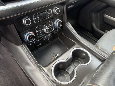 Used 2023 GMC Yukon AT4 w/ AT4 Premium Package AWD/4WD image 42