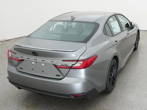 New 2026 Toyota Camry SE image 11