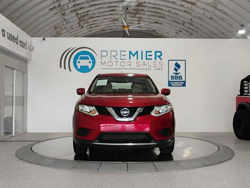 Used 2015 Nissan Rogue S FWD image 23