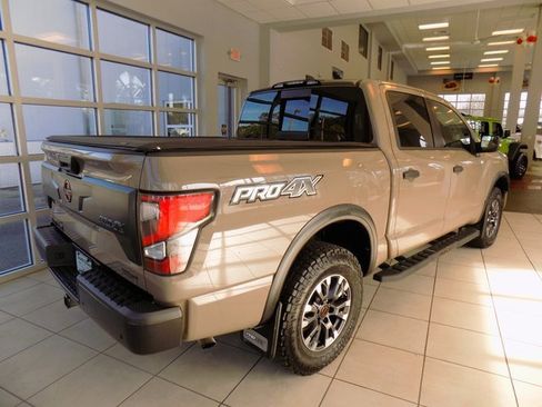 Used 2023 Nissan Titan PRO-4X w/ Pro-4x Convenience Package image 5