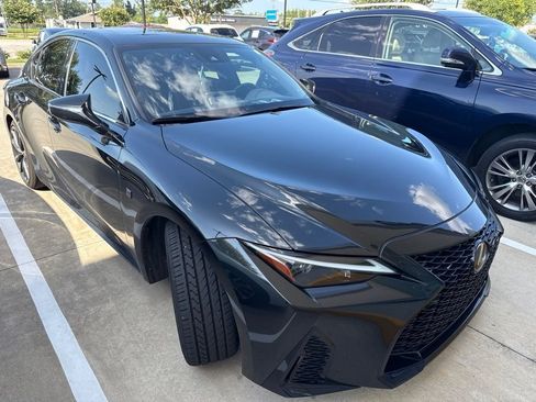 Used 2025 Lexus IS 350 F Sport RWD image 2