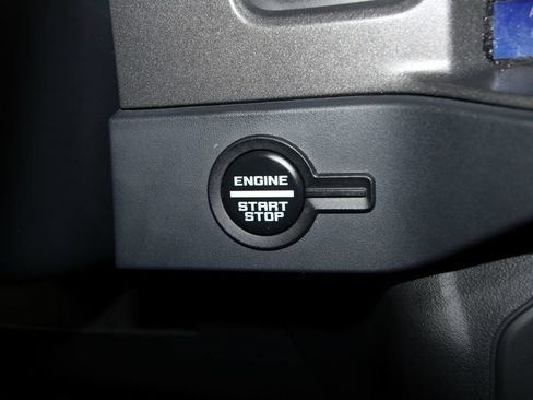 Used 2025 Ford Bronco Badlands AWD/4WD image 12