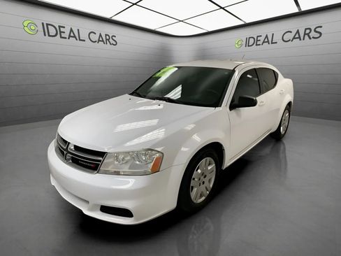 Used 2014 Dodge Avenger SE FWD image 1