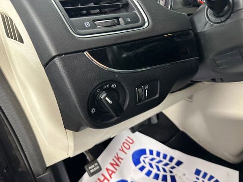 Used 2017 Dodge Grand Caravan SE image 20