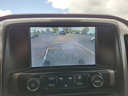 Used 2015 Chevrolet Silverado 1500 High Country AWD/4WD image 4
