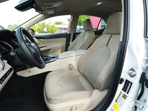 Used 2024 Toyota Camry LE image 23