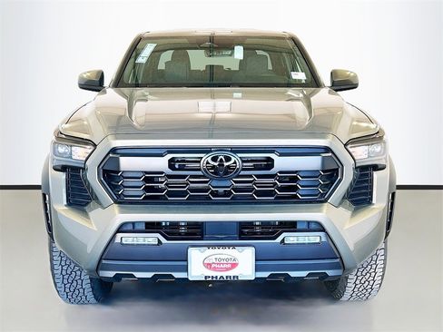 New 2025 Toyota Tacoma TRD Off-Road image 2