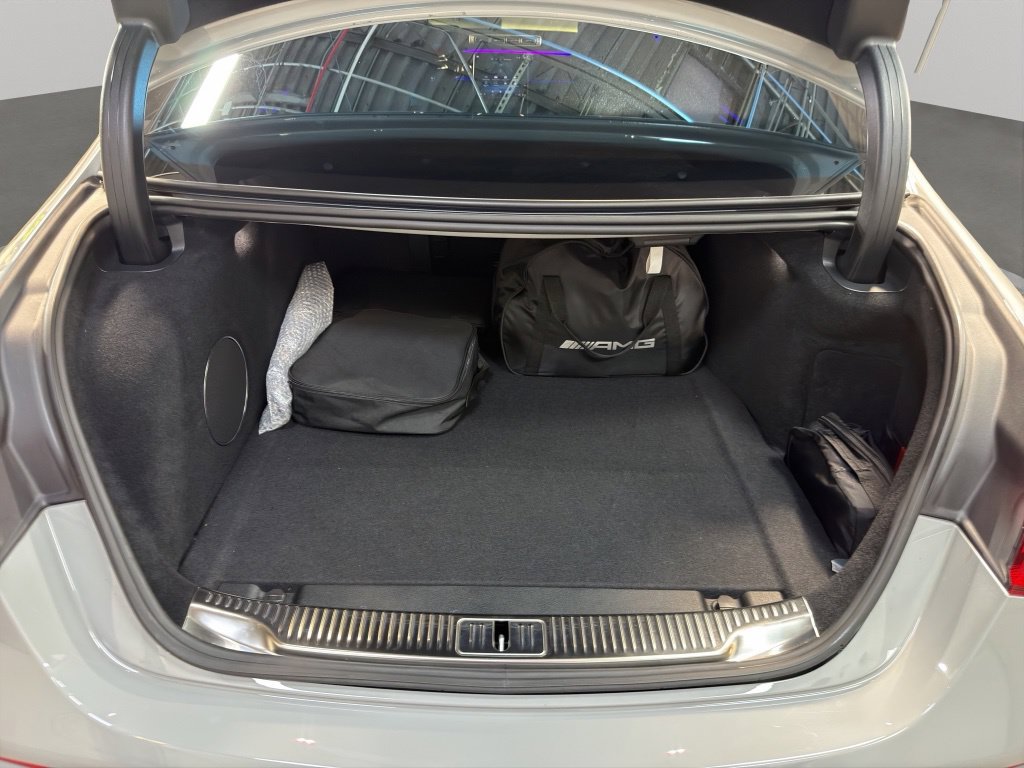 Used 2024 Mercedes-Benz S 63 AMG S w/ Rear Seat Package image 22